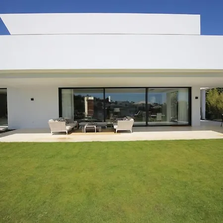 Erena Villa Estepona